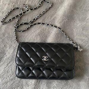 Crossbody bag